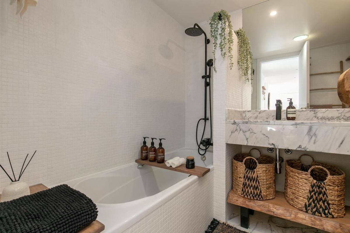 57 Bee Marina De Lagos, Boutique Hideaway Near Beach And Old Town Apartment *